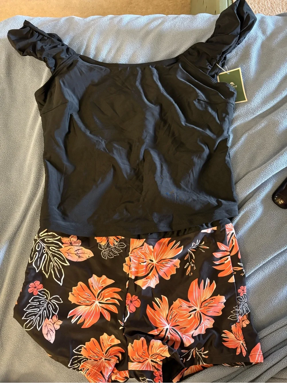 NWT- large Black Ruffle Strap Tank Top & matching floral short boy short bottom